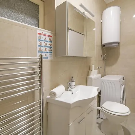 Isabora - Two-bedroom With Terrace And Sea View Nea Apartment